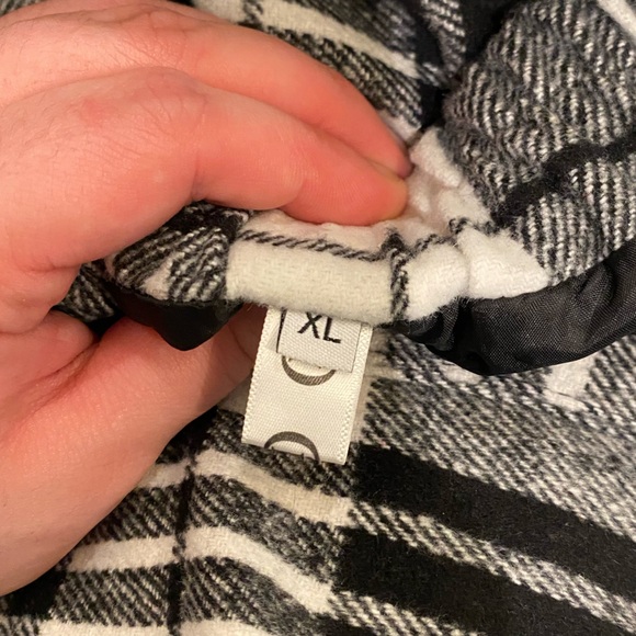 Amazon Monochrome Plaid Midi Skirt w/ Faux Leather Trimmed Pockets, size XL - Picture 2 of 7